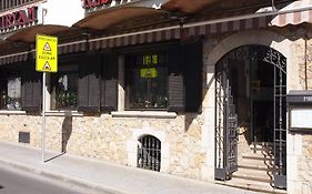 Hostal Miryam